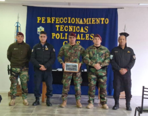 FINALIZÓ EL CURSO DE PERFECCIONAMIENTO EN TÉCNICAS POLICIALES G.O.E.