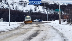 VIALIDAD PROVINCIAL FORTALECE OPERATIVO INVERNAL EN RÍO TURBIO