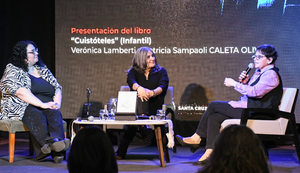 ESCRITORAS COMPARTIERON CON EL PÚBLICO SUS OBRAS EN LA FERIA PROVINCIAL DEL LIBRO DE SANTA CRUZ